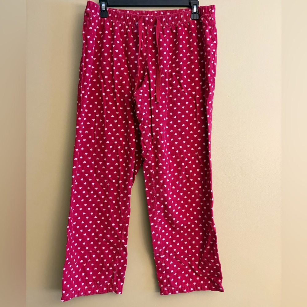 Women’s Gap Body Heart Pajama Pants